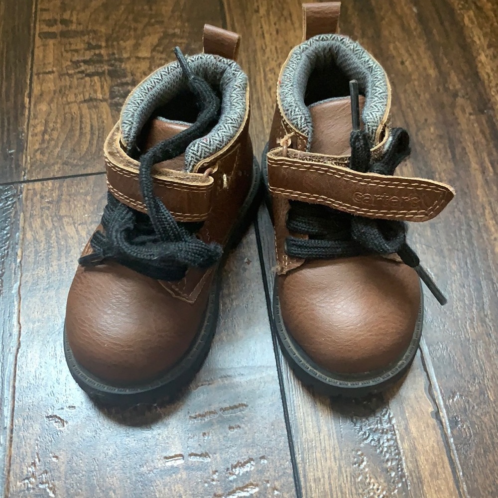 Carter’s baby boots